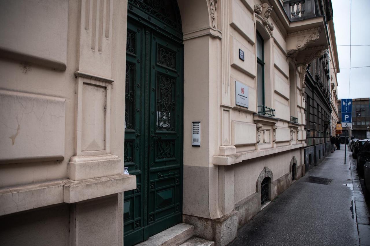 Roberto Boutique Studio Apartman Zagreb Ngoại thất bức ảnh